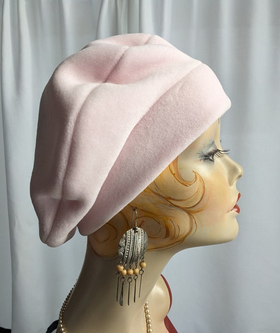 Soft Pink Polar Fleece Beret, Fleece Beret, for Men or Women  display picture 1