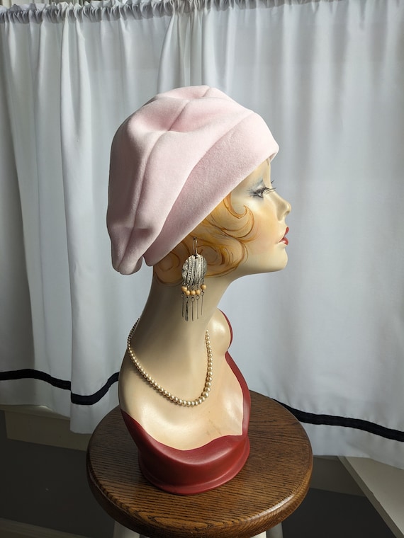 Pink fleece beret Handcrafted Pink Fleece Beret With Satin Lining - Women main image 2