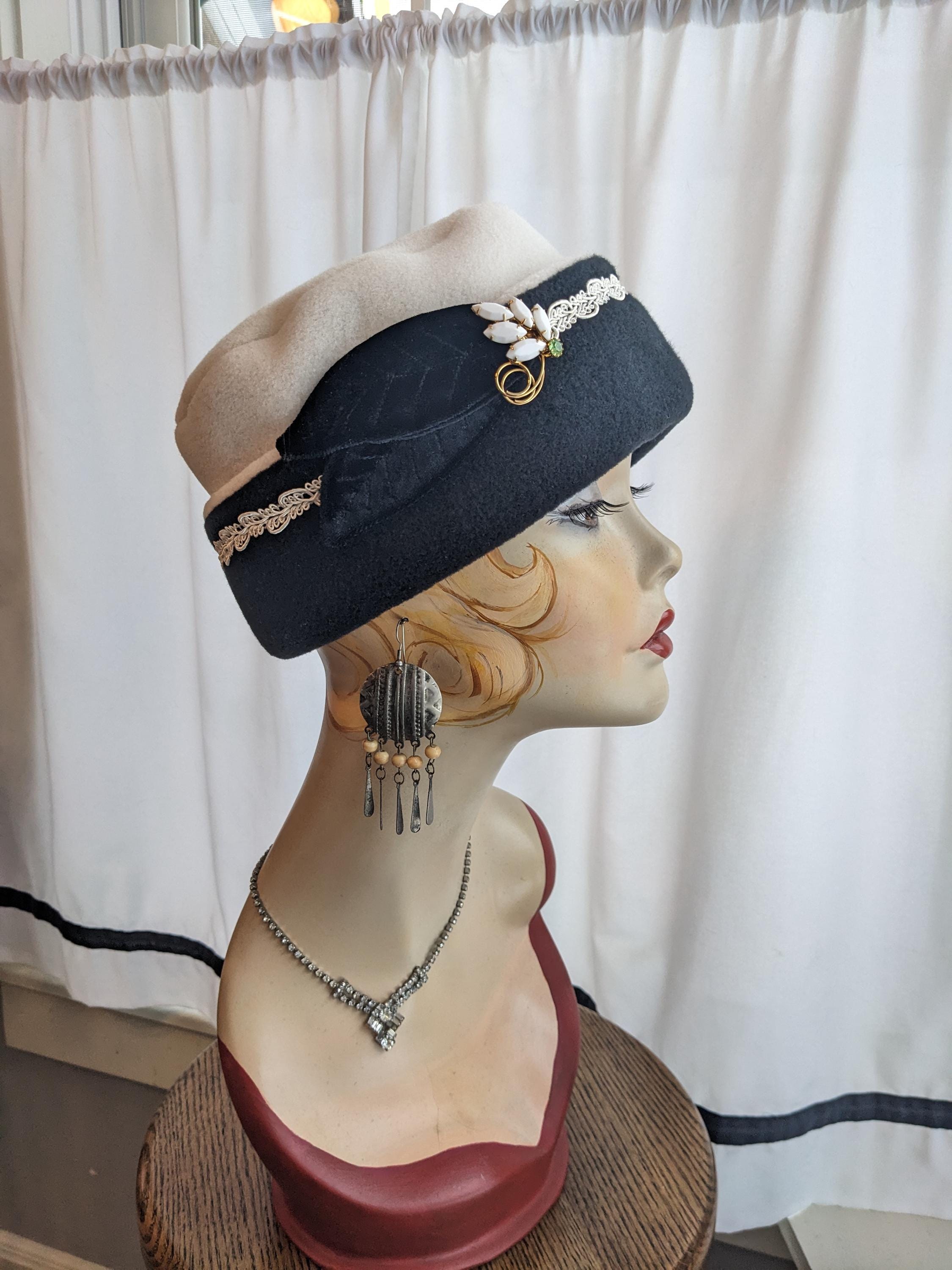 Vintage crem velvet leaves leaf capulet women\'s 1950 hat netting 1950s Womens Vintage Hat Velvet Leaf Hat - Etsy main image 2