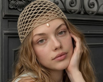 Lenço de crochê feito à mão em algodão – Gorro de verão leve em tela.