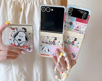 Adorable Snoopy 3-in-1 Magnetic Case: with Detachable Lanyard Stand for Samsung Galaxy Z Flip 3/4/5/6/7