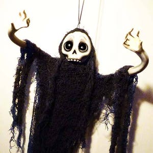 Ghost Ornament Grim Reaper, Skull Ornament, Halloween Decoration, Halloween, Creepy Cute MADE TO ORDER image 4