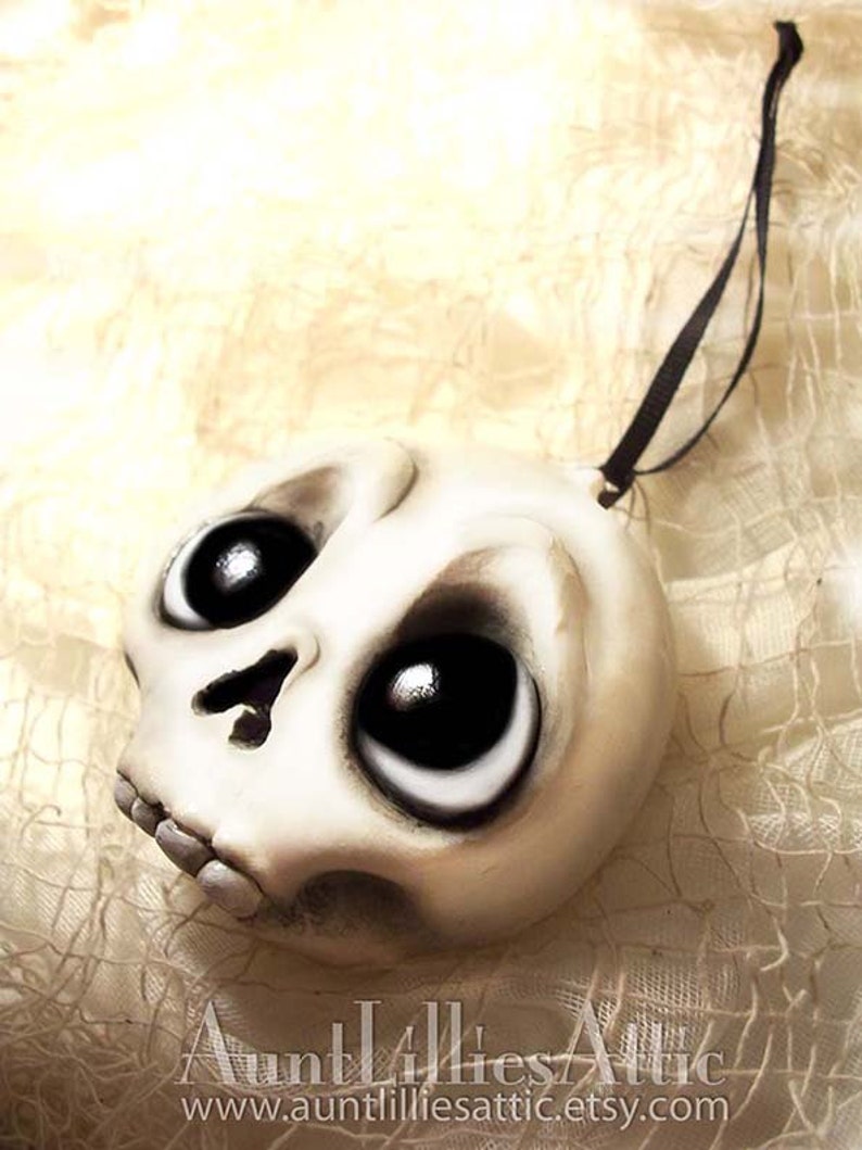 Halloween Skull Ornament Halloween Decorations Halloween Creepy Cute Big Eyes Skeleton Ornament image 2