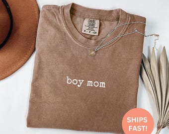 Camiseta Comfort Colors® para mamá de niño, camiseta para mamá de niño, camiseta con un bonito mensaje para mamá, regalo para el Día de la Madre, camiseta para mamá de niño, camiseta gráfica para mamá de niño para mujer