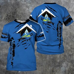 Kundenspezifisches Nicaragua-Flaggen-T-Shirt mit Namen - Republika-Wappen, geripptes Pinseldesign, Unisex All-Over-Print