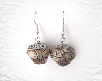 Steampunk Cupcake Earrings / Steampunk Jewelry / Steampunk
