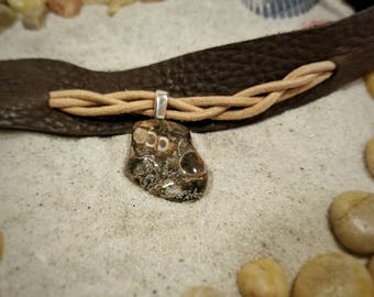 Mocha brown turitella choker necklace