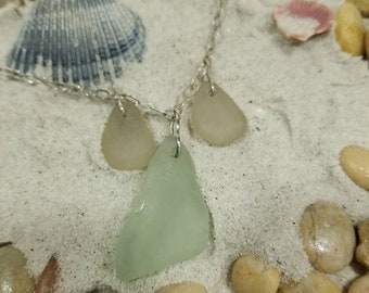 Halsband med trio i havsglas i sterlingsilver
