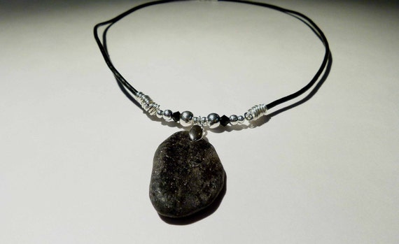 Dark stone and sterling silver necklace - image 1