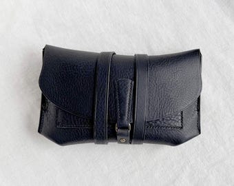 Full-grain Kodiak Leather Tarot Card Case – for Deck and Booklet Pouch