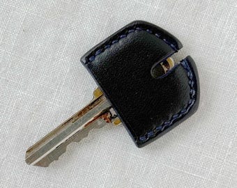 Leather Single Key Cover, Full-grain Leather, Minimalist Organizer, Personalized Gift