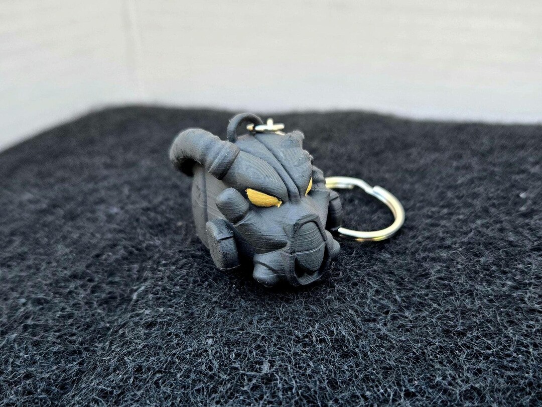 Fallout- Inspired Enclave X-01 Power Armor Helmet Hand Painted Keychain ...