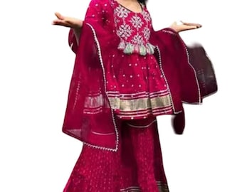 Ensemble rose brodé Anarkali Kurti Sharara, vêtements ethniques fille