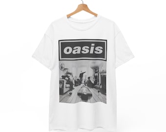 Vintage 1996 OASIS Knebworth Concert T Shirt X-large / 90s