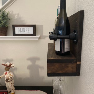 Industrieller Wein-/Glashalter vom Bauernhof