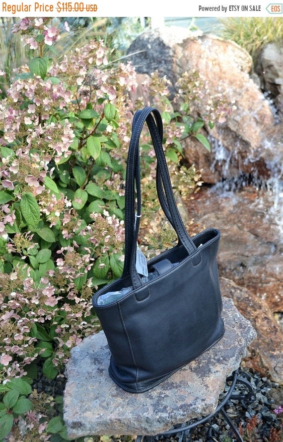 New Day COACH~Coach Bag~ RARE ~Vintage Coach Bag~B