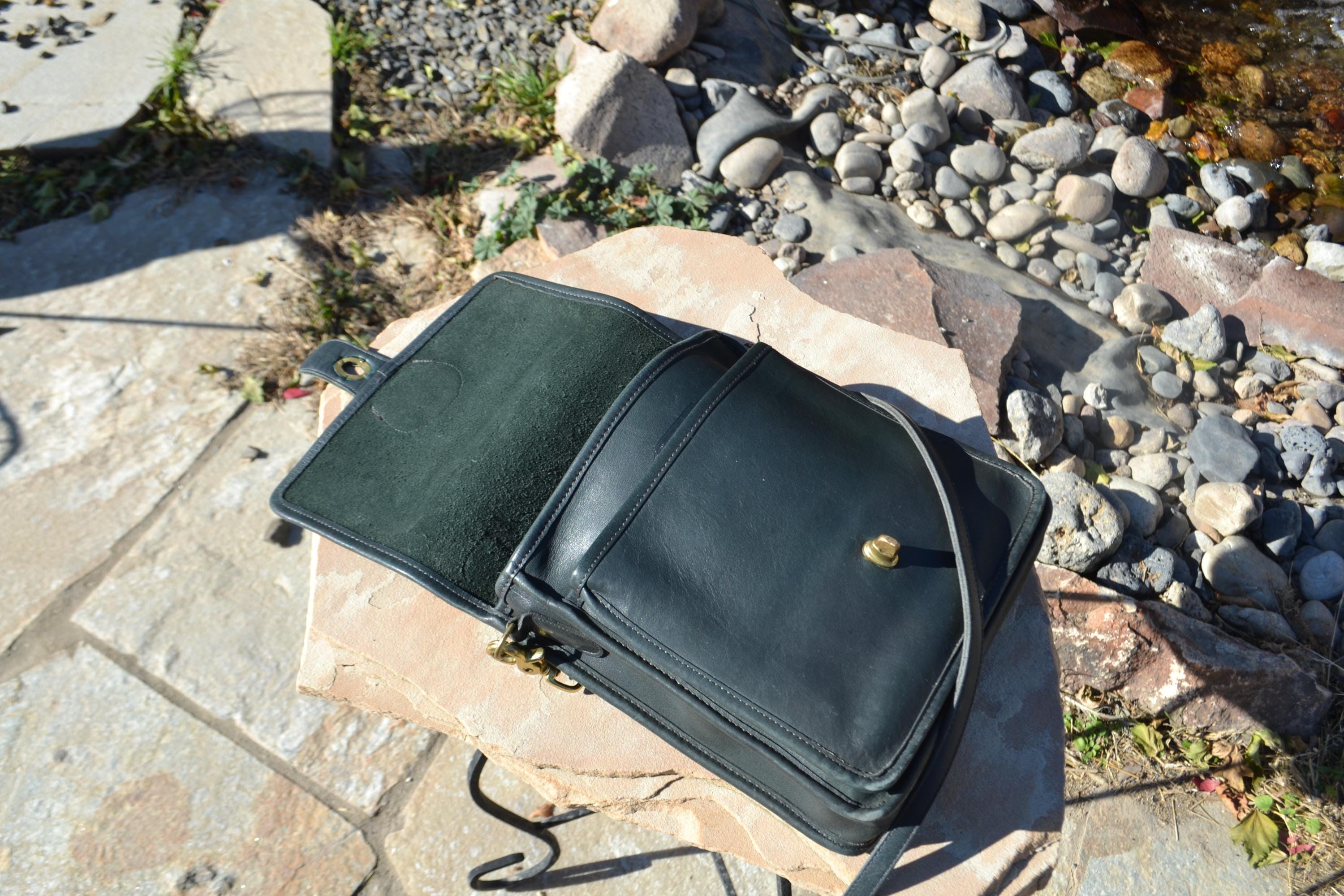 バッグ Vintage Coach Station Bag Olive Vintage Coach Station Bag Olive