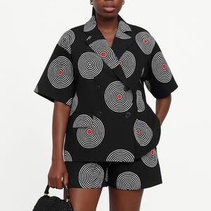 Òrìrè Oversized Women&#39;s Blazer in Black, white and a Touch of Red - Ankara Print Styles for Women