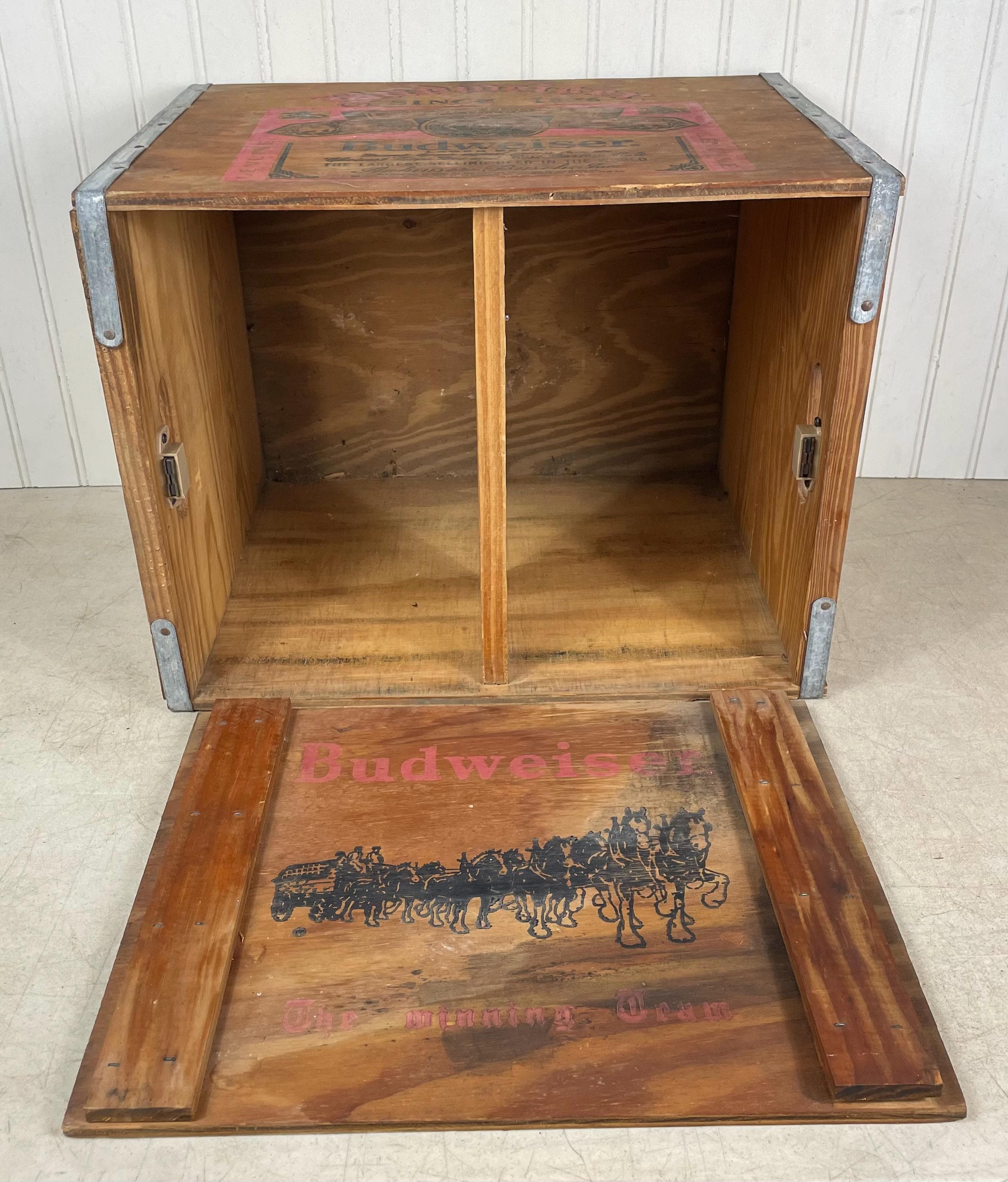 Vintage Budweiser Wooden Crate With Hinged Lid - Metal Trim Beer