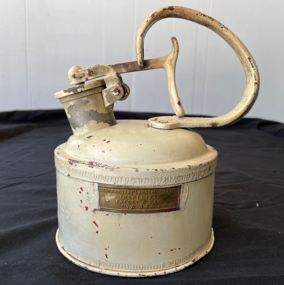 Vintage Protectoseal Co. Chicago Steel 1 Quart Gas Can - Etsy