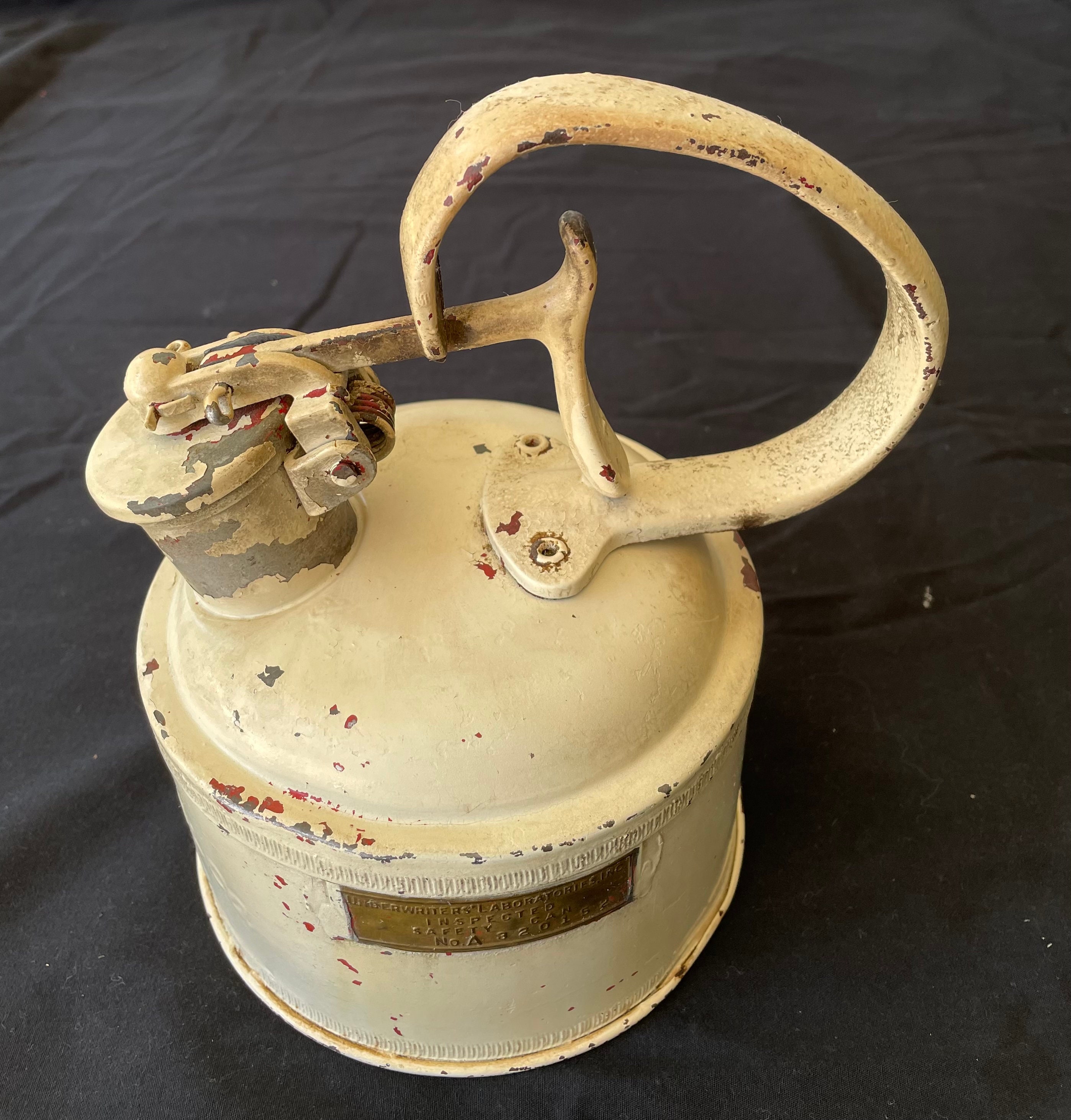 Vintage Protectoseal Co. Chicago Steel 1 Quart Gas Can - Etsy