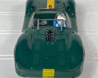 Vintage 1960s Cox Lotus 40 Slot Car 1/24 Scale Green #6 Racing