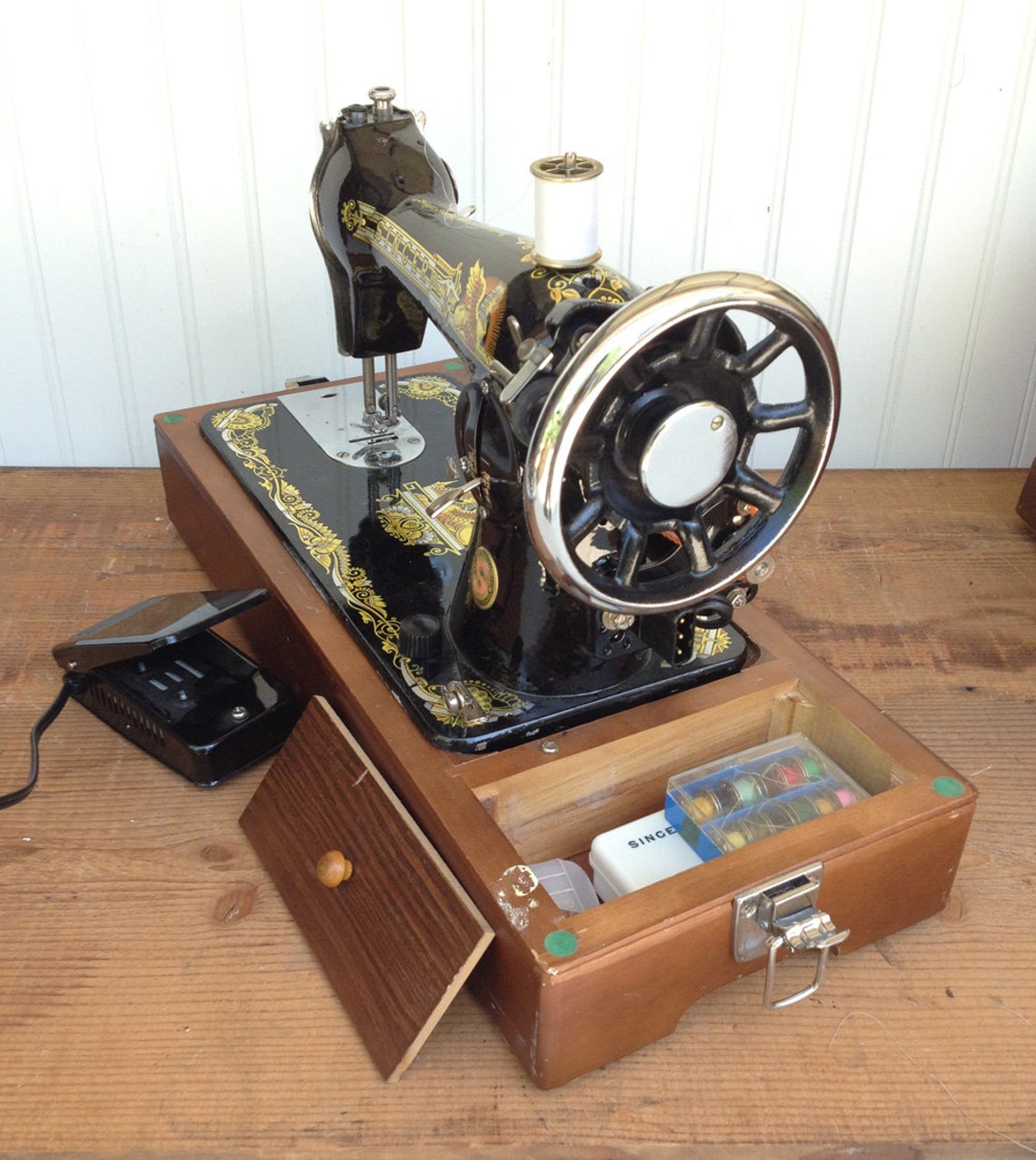 Vintage Singer Sewing Machine Singer Sphinx Model 15NL Etsy