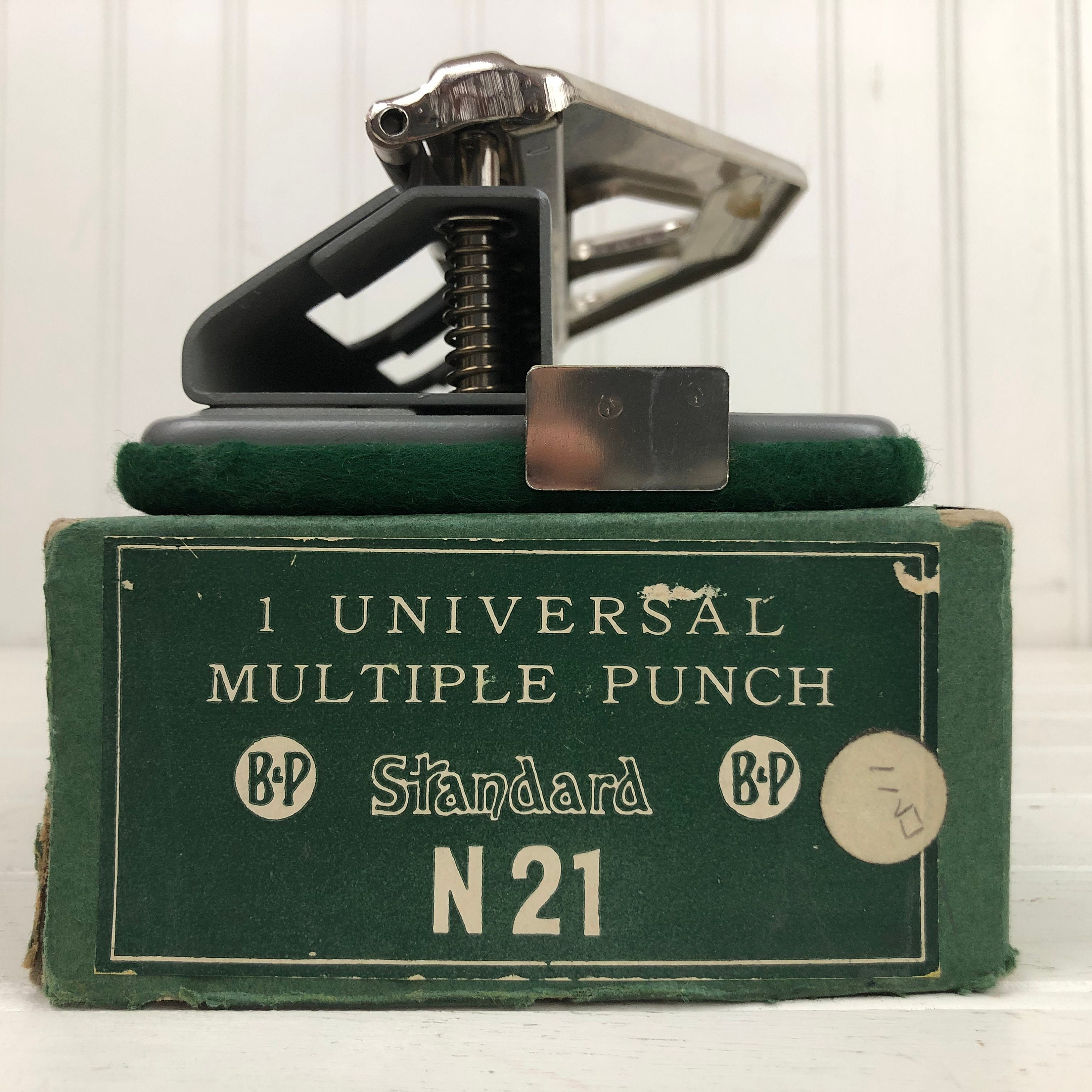 Vintage Hole Punchers one Sargent other unbranded