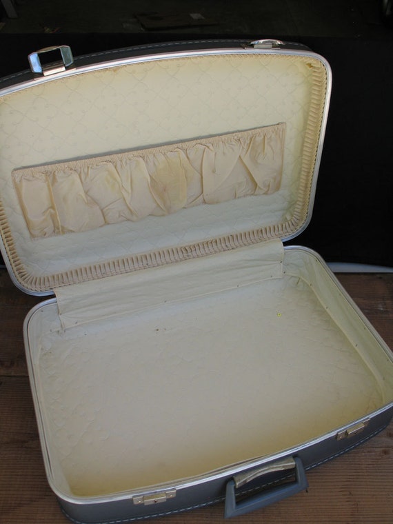 Vintage Blue Suitcase Luggage - image 4