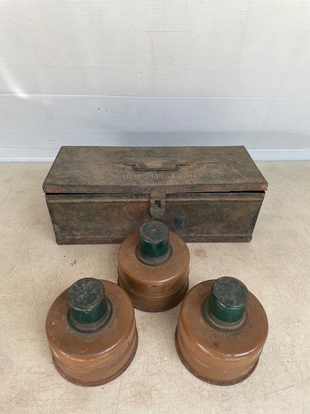 Vintage Dietz Roadside Flare Safety Kit - Dietz No. 340 I.C.C.
