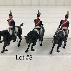 Vintage Britain’s Ltd 3 Soldiers on Horseback - Britain&#39;s Ltd Lead Figures