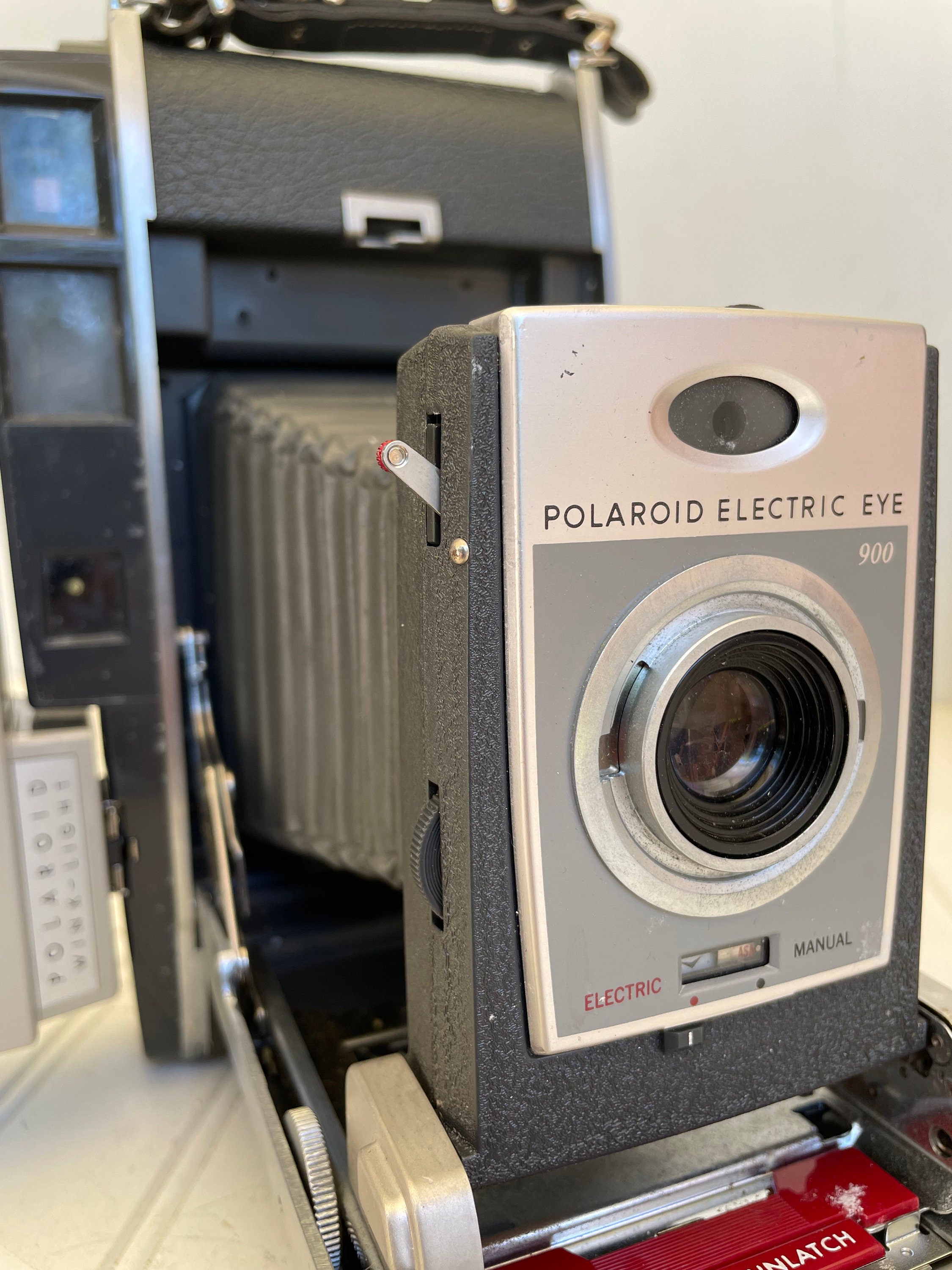 Polaroid Electric Eye Land Camera - Model 900 - in Original Box