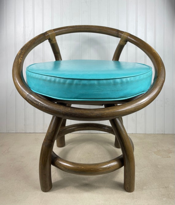 Turquoise swivel chair hotsell