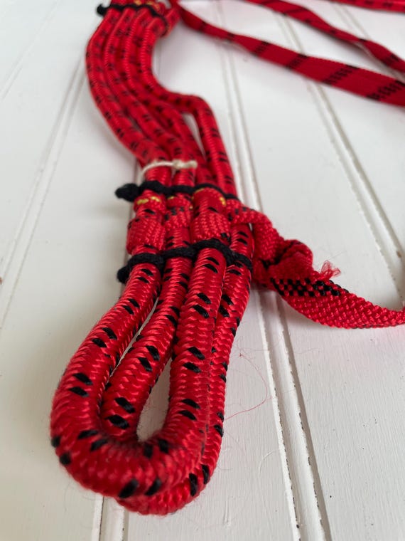 Vintage Rope Climbing Harness - Red Rope Mountain Climbing Harness View 3