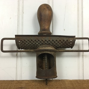 Antique Nutmeg Grater, Old Grater, Vintage Rustic Grater