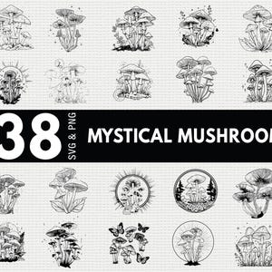 Puede incluir: Una colección de 38 ilustraciones de setas místicas en blanco y negro en varios estilos. Los diseños incluyen dibujos detallados de diferentes tipos de setas, algunos con follaje y mariposas. El texto dice "38 SVG & PNG MYSTICAL MUSHROOMS."