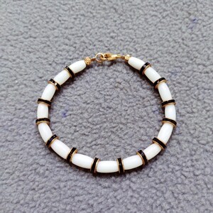 Natural Japanese Coral Bracelet: Handmade Brass Clasp, 7 Inch