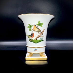 Herend, Hungary - Large Claw Footed Vase (18 cm) - “Rothschild Bird “ Pattern - Hand Painted Porcelain