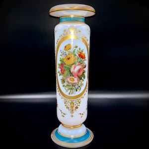 Jean-François Robert - Baccarat - “Floral Opaline Glass Vase” (35 cm) - ca 1850