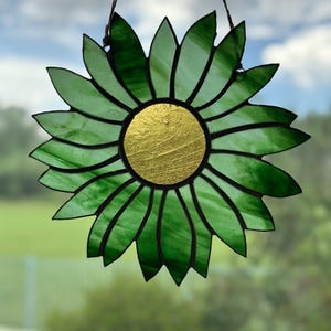Stained Glass Sunflower Suncatcher - Handmade Glass Art - Sunflower Gift - Floral Wall Hanging