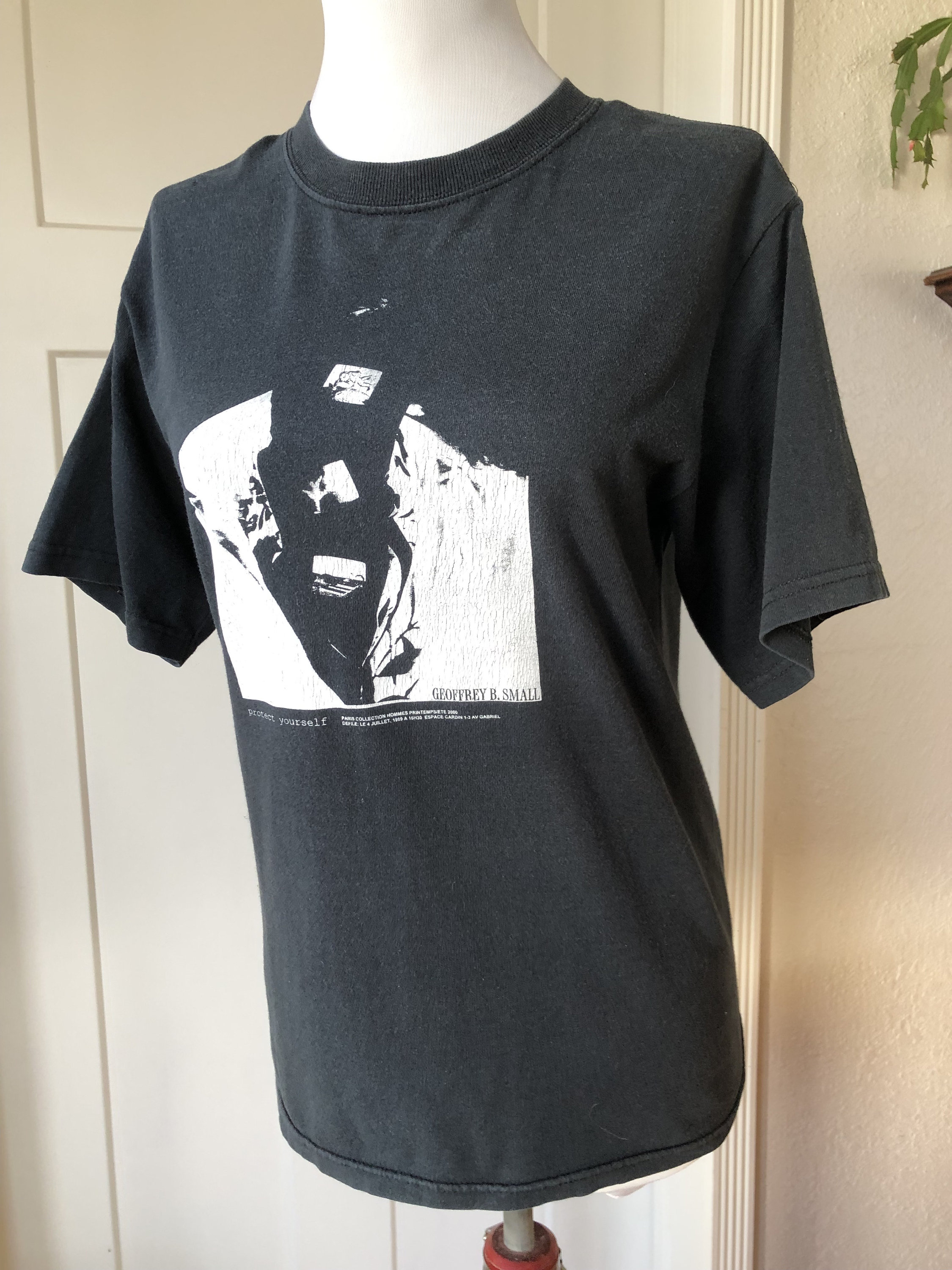 Geoffrey B. Small Faded Black Cotton Knit T Shirt Tee Top