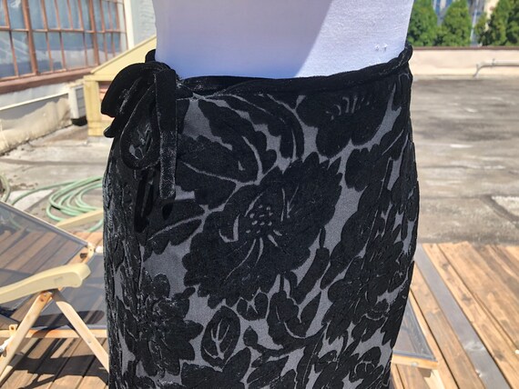 Black Velvet Floral Print Burnout Sheer Long Pilla