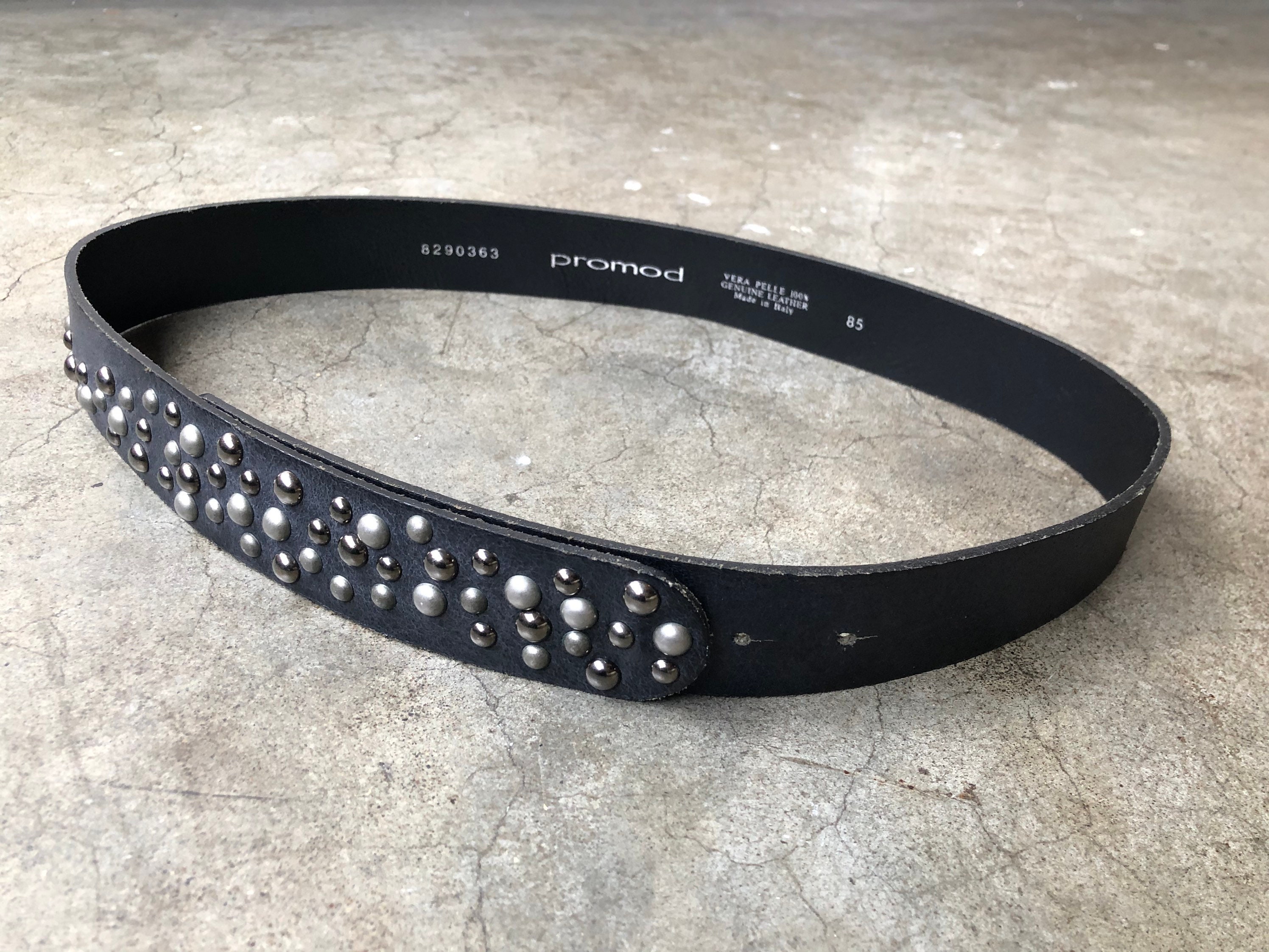 小物 grunge Italy leather studs belt y2k y2k 2000s star studded black and silver grunge emo | Depop