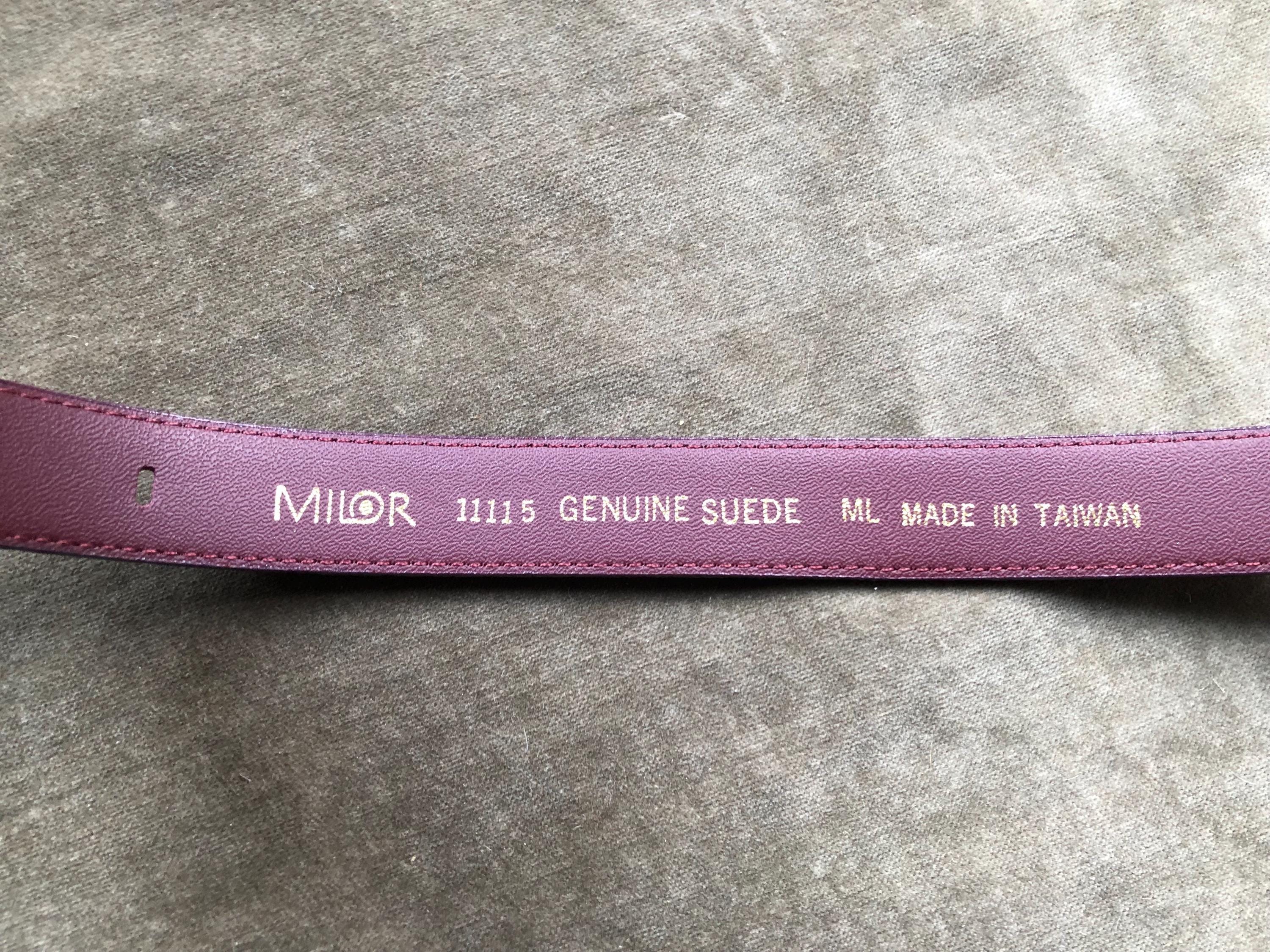 Vintage 1970 80\'s Retro Burgundy Purple Leather Gold Buckle Classic Skinny Belt 70s 80s Super Skinny Leather Belt Solid Brass Retro Buckle  main image 2