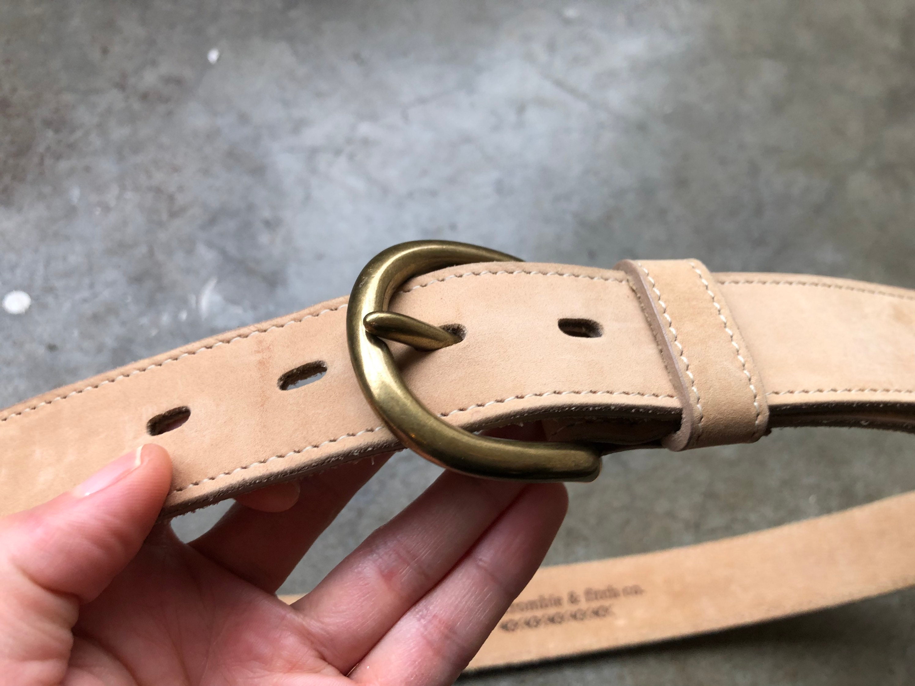 Vintage Sasha Tan Suede Belt Brass Boho Chic  Buckle M/L Festival 90s Whimsigoth Behice Saglam Global - Style Without Borders main image 2
