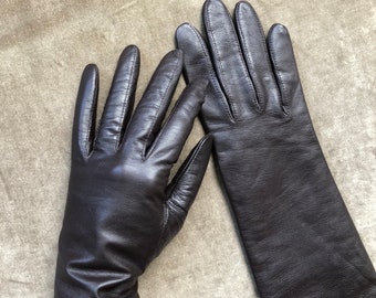 Simple Dark Brown Espresso Leather Gloves Warm Fleece Flannel Lined Size S XS 7.5 Women's Contemporary Like New Condition Made in India