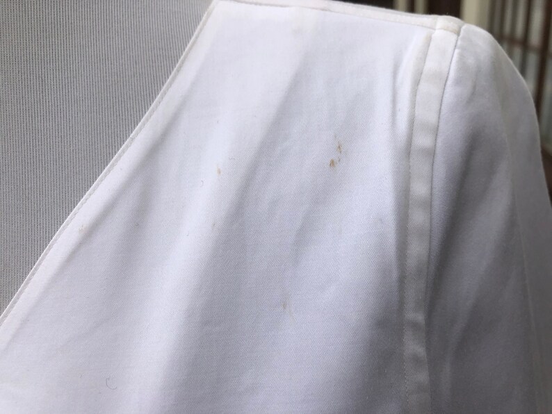 90s Japanese White Cotton Stretch Scoop Neck Button Up Blouse 1990s Long Cropped Sleeve 34 Vintage size S XS Oxford Shirt Top Japan