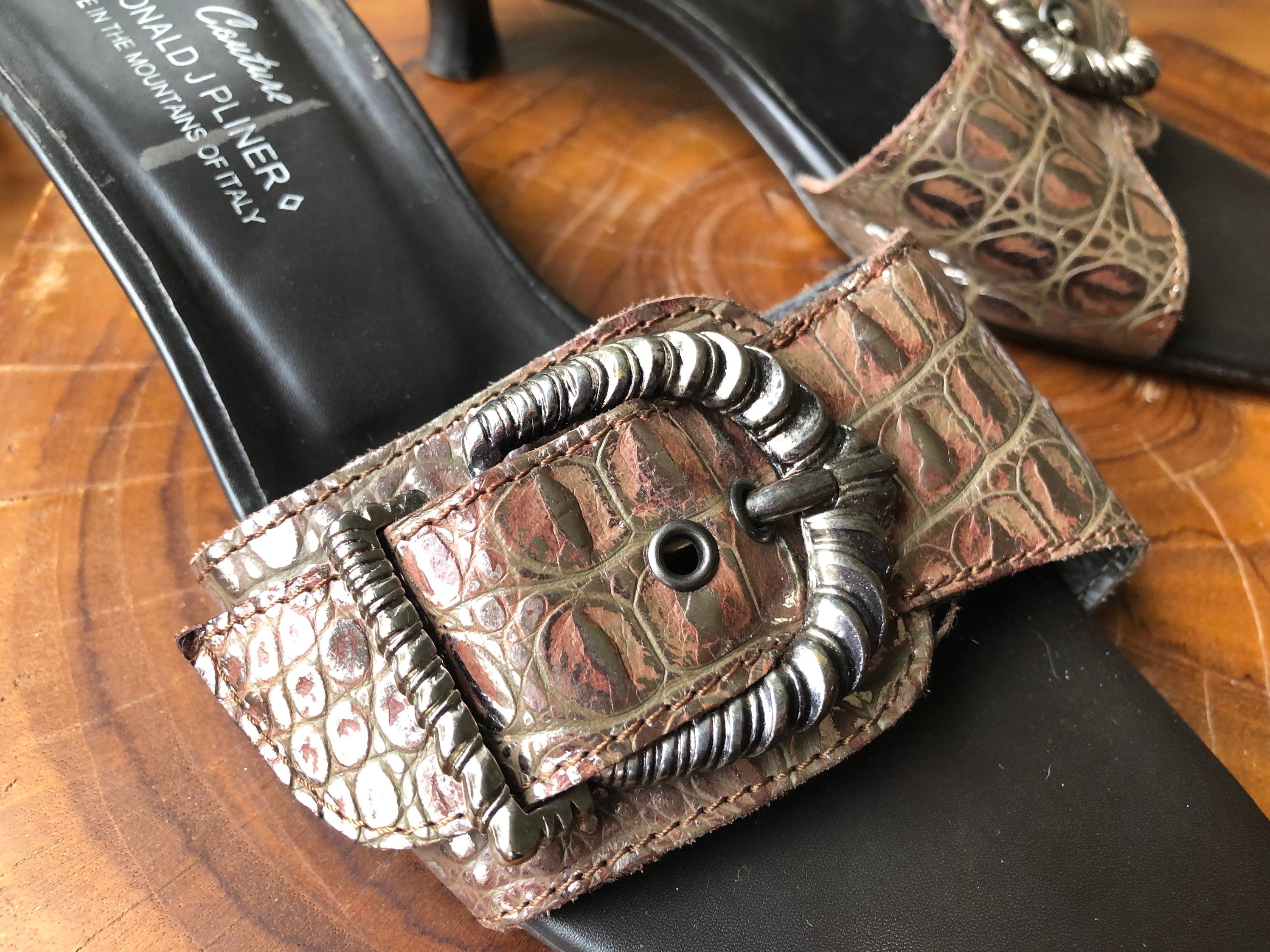 Donald J Pliner Italian Leather Bronze Metallic Croc  display picture 2