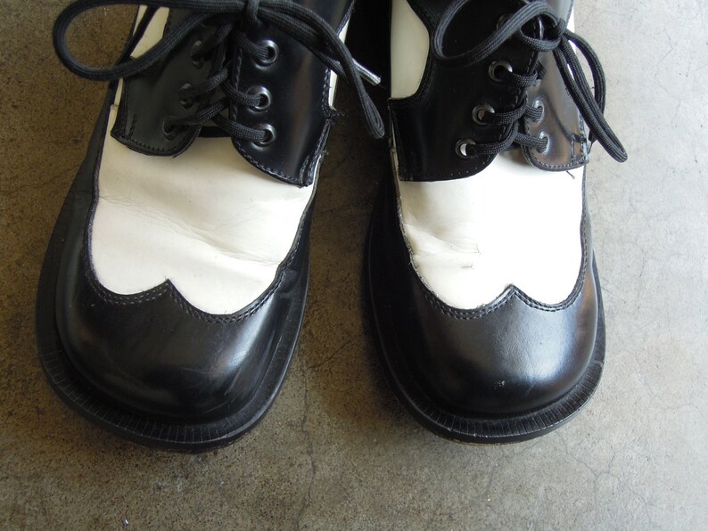 Vtg Jokers Wild Chunky Leather 2 Tone Lace Up Oxfords Black and White Wingtip Brogue womens size 6 6.5 M W 80/'s 90/'s Dr Martens insp Vintage