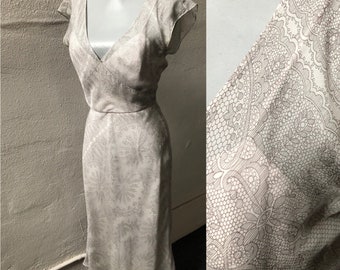 30s 40s Style Pale Grey White Silk Floral Lace Print Dress Gown XS vintage 1990s 90s 1930s 1940s Spring Sleeveless Semi Sheer Lacy J.Crew